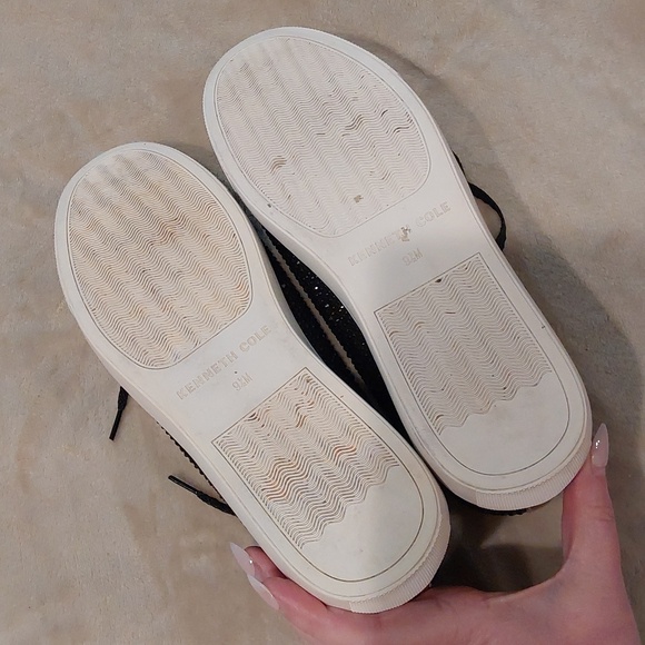 Kenneth Cole New York Kam sneakers black Leather with rhinestones Sz 9.5 M - Picture 11 of 16